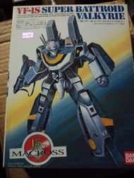 Macross 超時空要塞 Bandai 1/100 scale vf-1s Valkyrie  模型