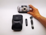 Canon PRIMA SUPER 115 CAPTION 全自動對焦變焦菲林相機 合新手！帶紅外線自拍遙控器(正常可用）CANON ZOOM LENS 38-115mm f4.5-6.7街拍隨身 P