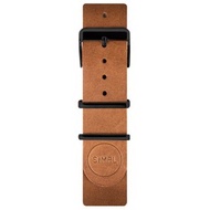 NATO 錶帶，真皮，焦糖色，20 毫米。