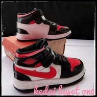 HIGH CUT NIKE AIR JORDAN (RED)(PINK) KASUT BUDAK LELAKI KASUT BUDAK PEREMPUAN UNISEX kasut nike nike shoes hari raya