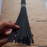 Ruji fiber hitam 2,5mm per batang seribu panjang 62cm fiber hitam buat sangkar burung