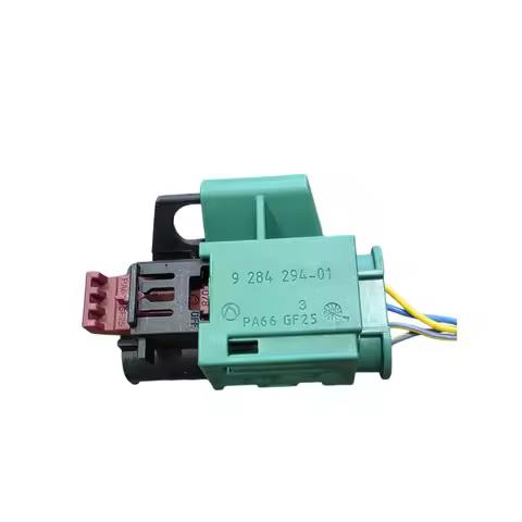 1 Pcs Automobile Connectors iX3 iX1 5 Series Electric Vehicle High-Voltage Maintenance Connectors 92