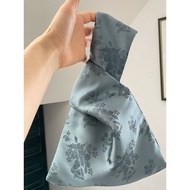New Chinese Style Welcome Guest Loose Retro Knotted Hanfu Cheongsam Handbag Handbag Wrist Bag Bag Co