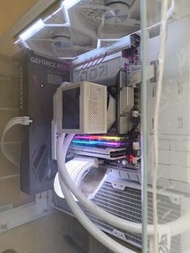 Z890 apex motherboard, rog ryujin iii 360 white,1000w Lian li edge atx 3.1 psu