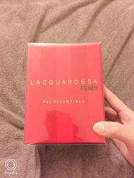 Fendi L’acquarossa Red Essentials( Nail Polish/ lip gloss/ Perfume) 香水，指甲油，唇彩