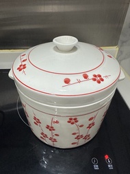 【99%新】傳統雙蓋大陶瓷燉盅 / 補品煲湯必備 (內徑約20cm)