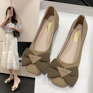 <[CDATA[Soft Leather Bowknot Shoes]]>