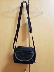 白色蕾絲蚊帳,台灣特多龍花紗+超密尼龍底紗，細密網孔，防蚊效果特佳，184×90公分幾乎全新唯此一個唷