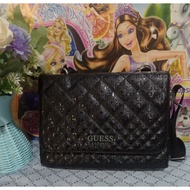 Preloved GUESS bag