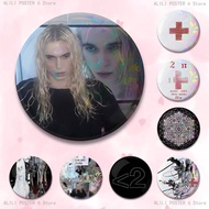 2hollis 2 poster boy Badges 25 32 44 58 75 mm Round Cosplay Pin Bag Decor Fans Collect Friends Gifts