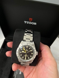 Tudor Black Bay Pro 79470 full set