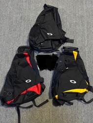 外貿尾貨 Oakley archive 戰術 vibe風 vtg背包 弓箭包 單肩斜挎包 斜孭袋 情侶款 黑色 黃色 紅色