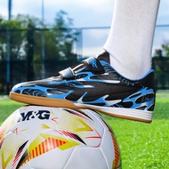 New Men Kids Match Grass Boys Professional Football Boots Ultralight Futsal Soccer Shoes Non-Slip Tr
