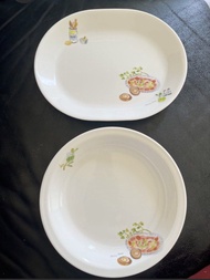 Corelle Plates - 1 Round and 1 Oval 美國康寧碟 1圓形一橢