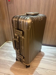rimowa 金色 登機箱 （不議價）