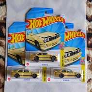 Hot Wheels '92 3-item package The 90s yellow M3bmw