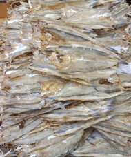 ปลาจิ๊กโก๋ ตัวเล็ก ตากแห้ง  ไม่เค็ม น้ำหนัก100กรัม (น่าซื้อช้อป-อาหารทะเลแห้ง)