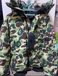 Canada Goose x Aape 羽絨外套