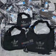 🎒Adidas 雲朵包 單肩包