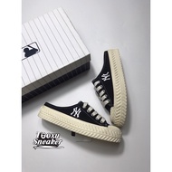 Only 1 Day ️ MLB Mule Genuine Mule Shoes For Men And Women (BLACK / WHITE)