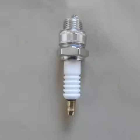 GL3 SPARK PLUG FOR BRIGGS&STRATTON 802592 796112 591868 799876 B4LM J19LM RJ19LM W9EO W14LM B2LM cha