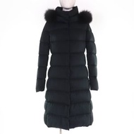 Herno 2022 PI1335D 狐狸毛連帽長羽絨服，黑色，38碼，義大利製造，正品，女款，成色極佳。