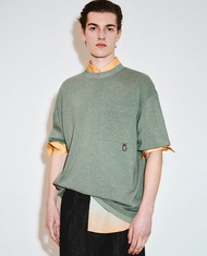 URBAN REVIVO - Áo thun nam cổ tròn tay ngắn hiện đại UML450063-GP1