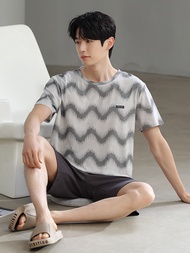 Summer Cotton Pajamas Short-sleeved Thin Pajamas Mens Summer Pullover Cotton Loungewear Tops and Bot