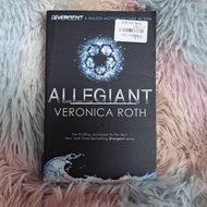 Preloved Authentic Book Not Reprint | Allegiant by Veronica Roth | Divergent Series YA Dystopian