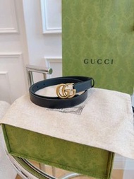 GUCCI古馳 女款黑色皮革皮帶 閃亮雙G帶扣 平滑扣
