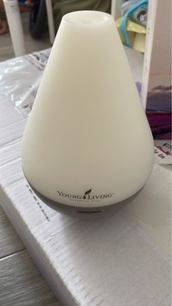 Young living擴香機