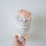 【竒植花物】小香風厄瓜多永生玫瑰花束 情人節/生日/畢業/母親節