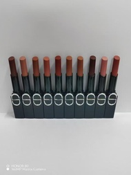 Stunning Thin Tube Lipstick 1.6g Lacquer 10 Colors Moisturizing Not Drying