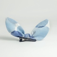 Bunny Clip Blue Circle
