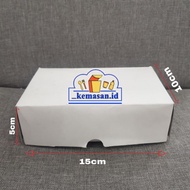 R3K WHITE BOX 250GR 15X10X5 (10PCS)