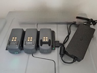 DJI大疆曉 Spark 無人機智慧飛行電池 充電器管家 , 電池x3, spark遙控器 (不包無人機)