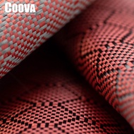 F207 COOVA 3K 240G Kevlar สีแดงและผ้าคาร์บอนไฟเบอร์ลายฟุตบอลรังผึ้งผ้าทออะรามิดไฮบริดใช้สำหรับตกแต่ง DIY