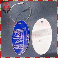 GANTUNGAN Boeing 737 Airplane Keychain Oval Model Boeing Airplane Keychain Color biru - HM