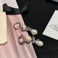英國知名設計師品牌Vivienne Westwood小鳥造型水滴珍珠耳環 代購服務
