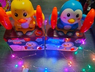 Mainan unik penguin lucu mainan animal club salto duck jalan musik dan lampu bebek salto penguin lom