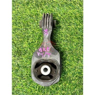 HONDA FIT/JAZZ GK5 RS (L15B) M/T ENGINE MOUNTING (REAR) JAPAN USED[1B-C266]