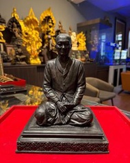 ❤️❤️2022 (ปี2565) 冠咩布倫（5寸供奉像）❤️❤️ 底部多種聖粉（有加入2494佛牌粉）😍😍😍