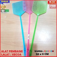 Alat tepukan nyamuk pemukul lalat serangga fly swotter panjang