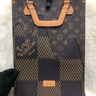 LV x Nigo Monogram Tote Bag 男/女 XC198