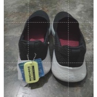 SCHOOL SHOES POLOS UK.41 SPORTS SHOES/