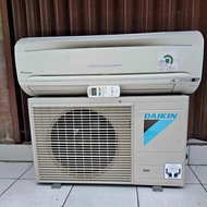 AC DAIKIN 1/2 pk thailand second