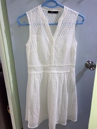 G2000 白色通花裙