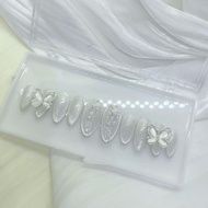Nailbox Beautiful Ovan Diamond Cat Eye Design