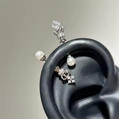 1pcs New Crown Pearl 316L Stainless Steel Spiral Ear Bone Nail New Fashion Y2K Earrings for Women Ea