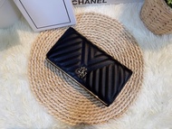 กระเป๋าสตางค์ Lyn 7.5 นิ้ว